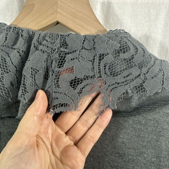 Nic & Mo Anthropologie Lace Ruffle Coquette Peplum Jersey Knit Cardigan Womens M - Picture 9 of 9